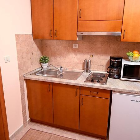 Antonio Apartmani Podstrana Habitación foto